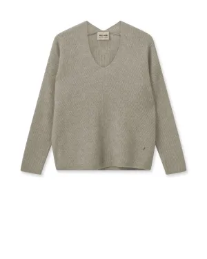 MMThora V Neck Feather Grey